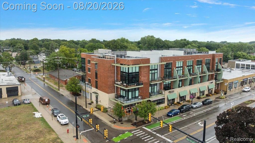 211 E 9 Mile Road 213, Ferndale