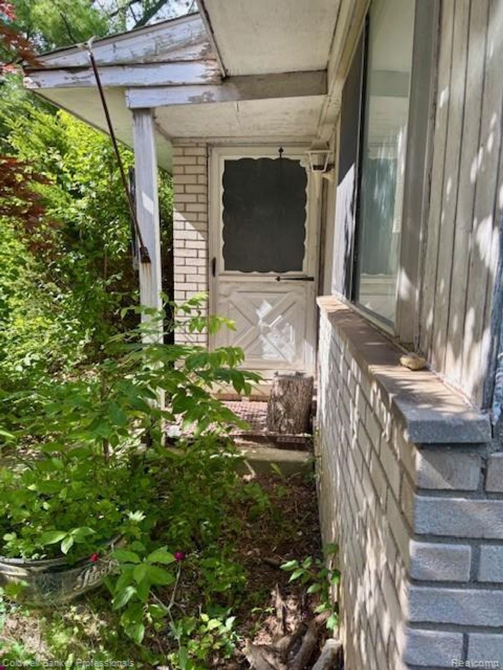 11051 Van Buren Street, Van Buren charter township