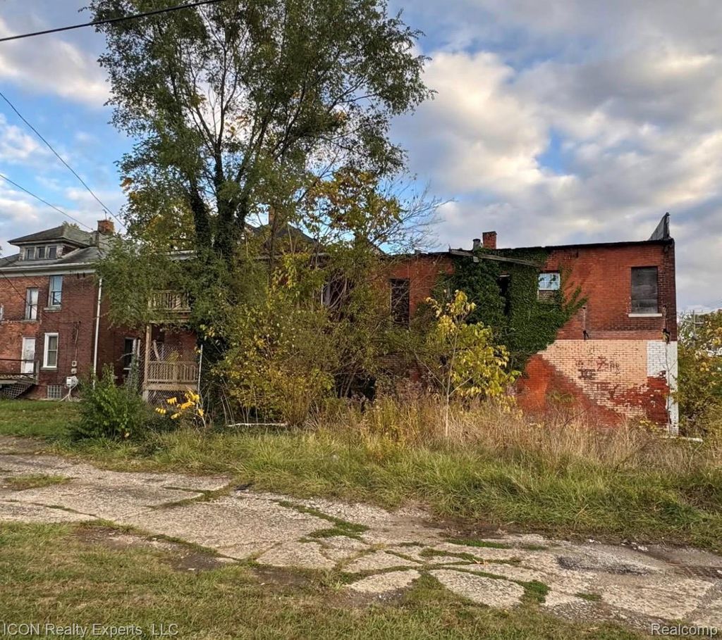 3048 Whitney Street, Detroit city