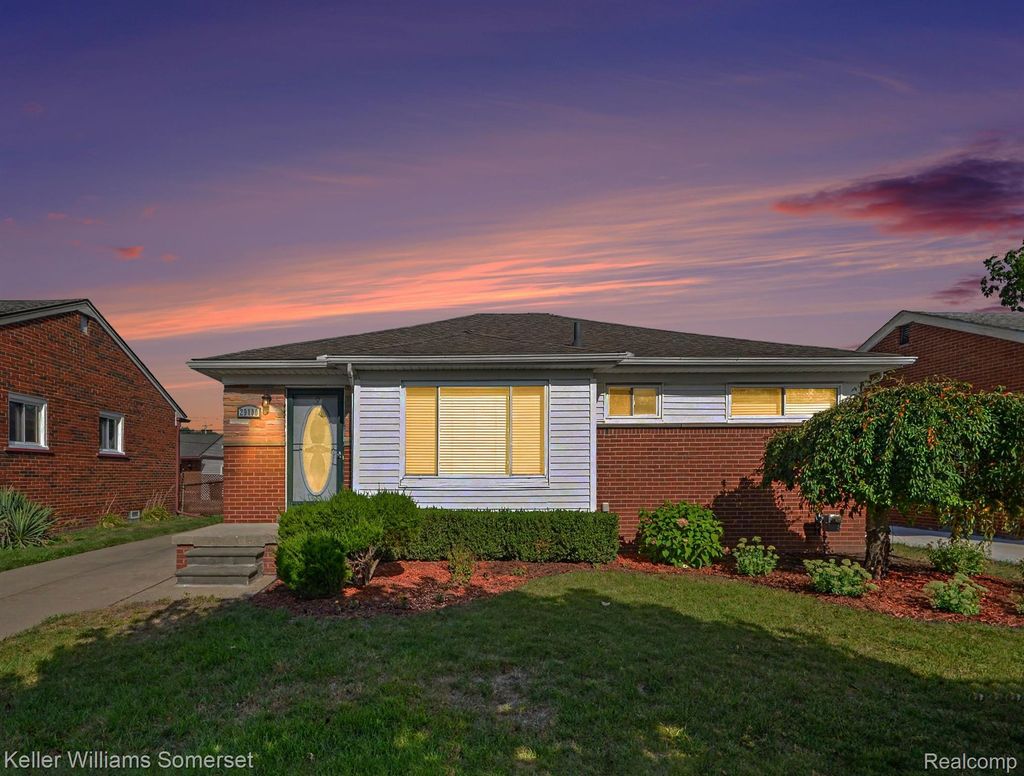 29100 Rosemont Street, Roseville city