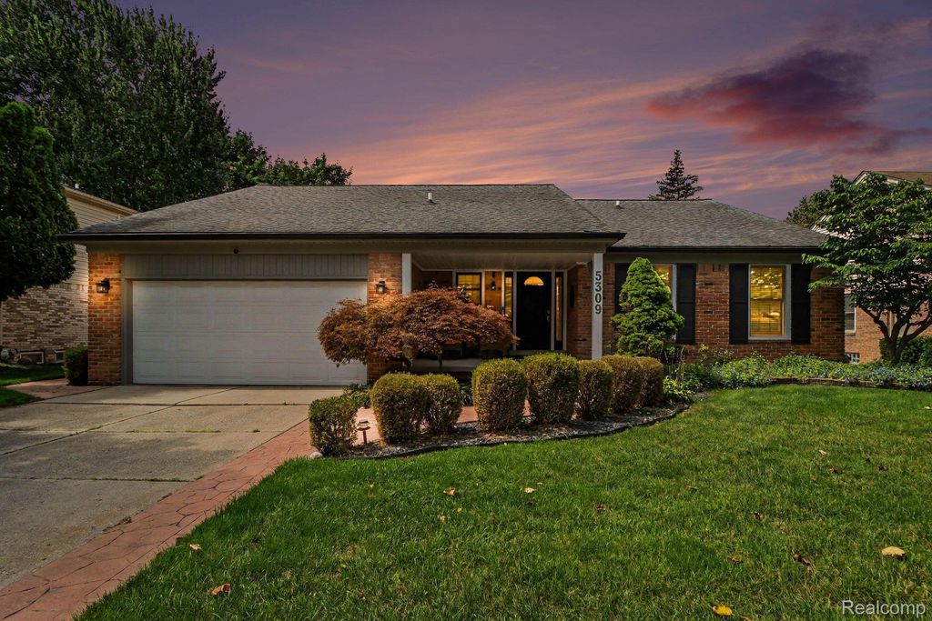 5309 Orchard Crest Drive, Troy city