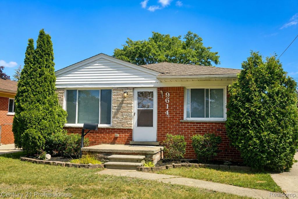 9614 Garfield, Redford charter township