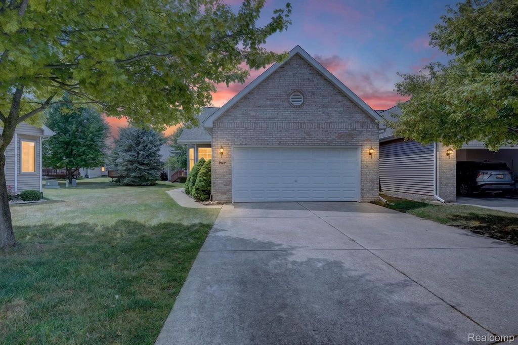 9178 Nicole Lane, Davison