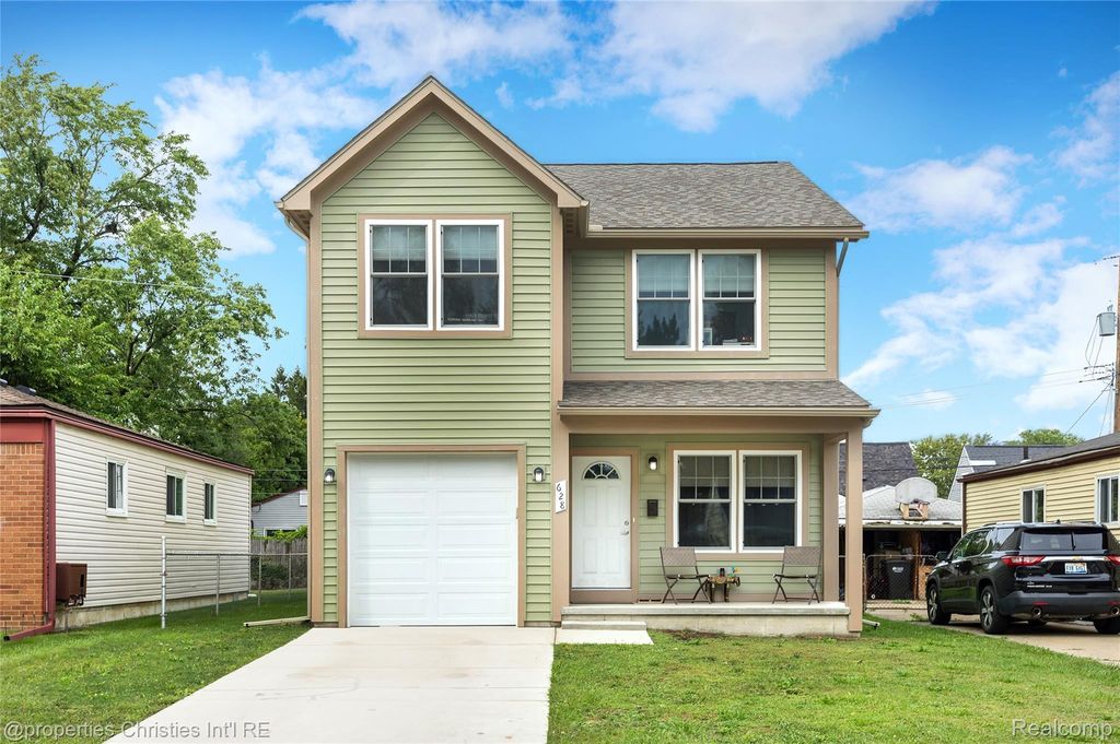 628 W Hudson Avenue, Madison Heights
