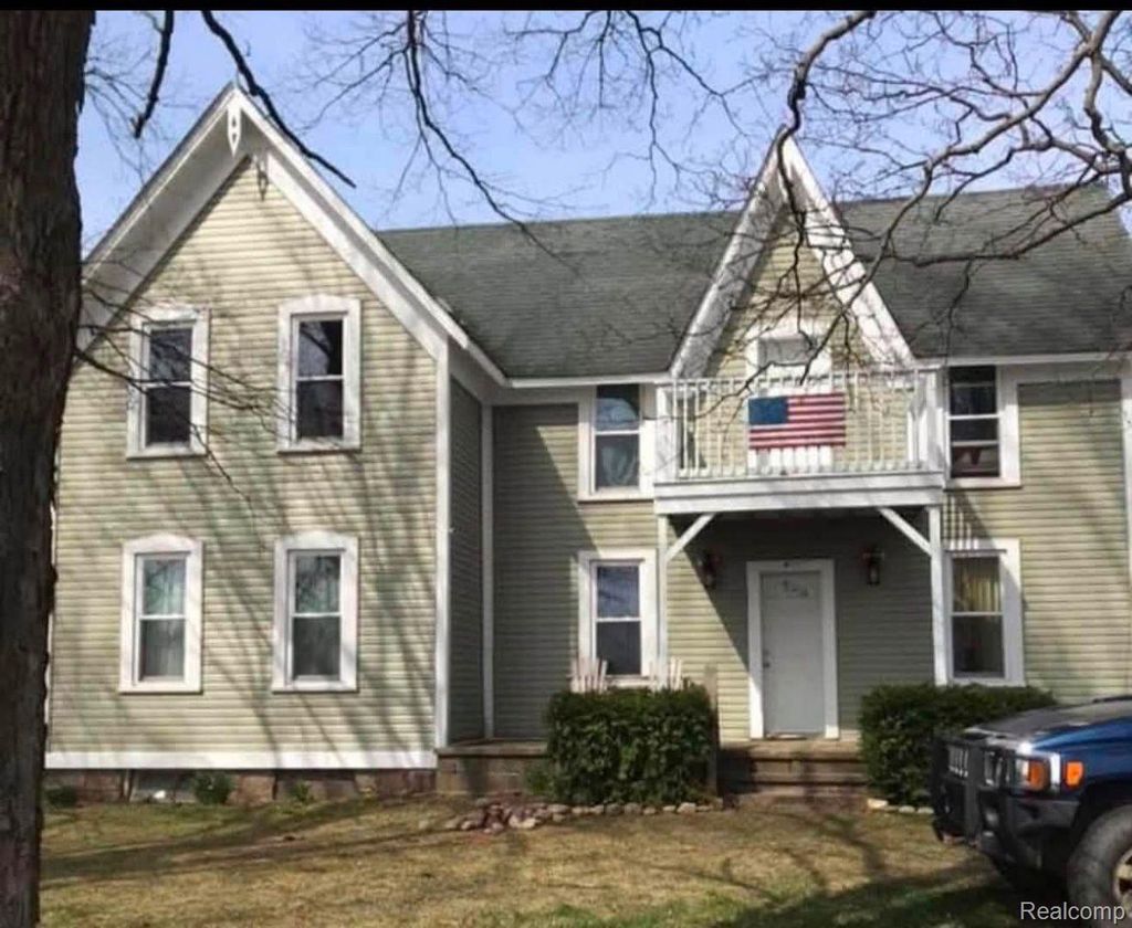 7709 Silverwood Road, Rich township