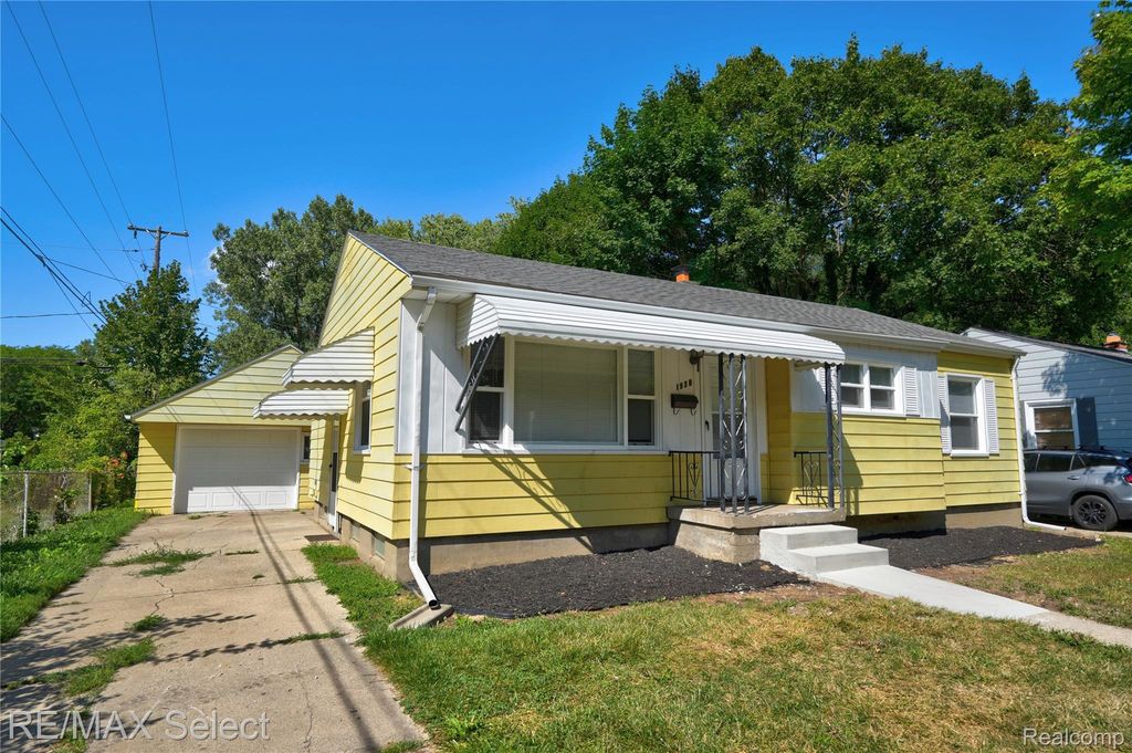 1920 Greenbrook Lane, Flint city