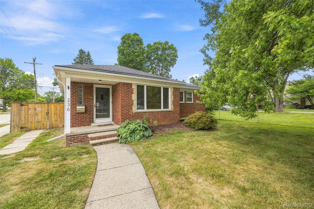 236 Englewood Avenue, Royal Oak city