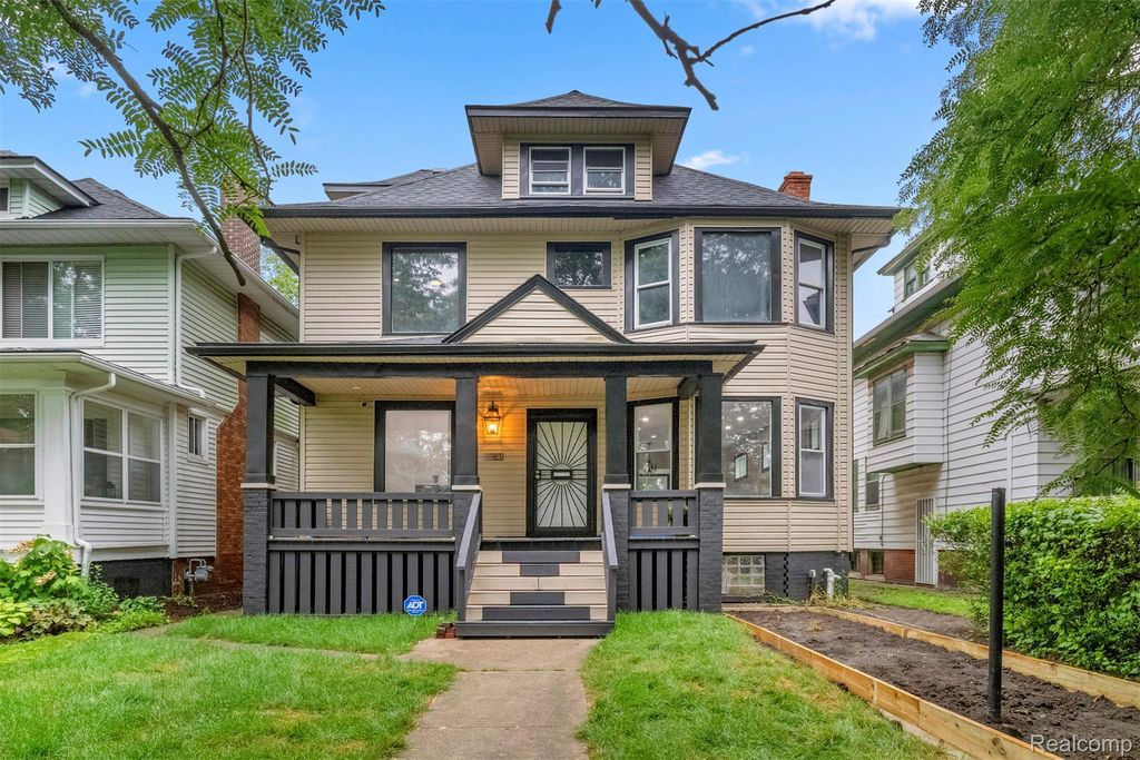 2283 Lamothe Street, Detroit city