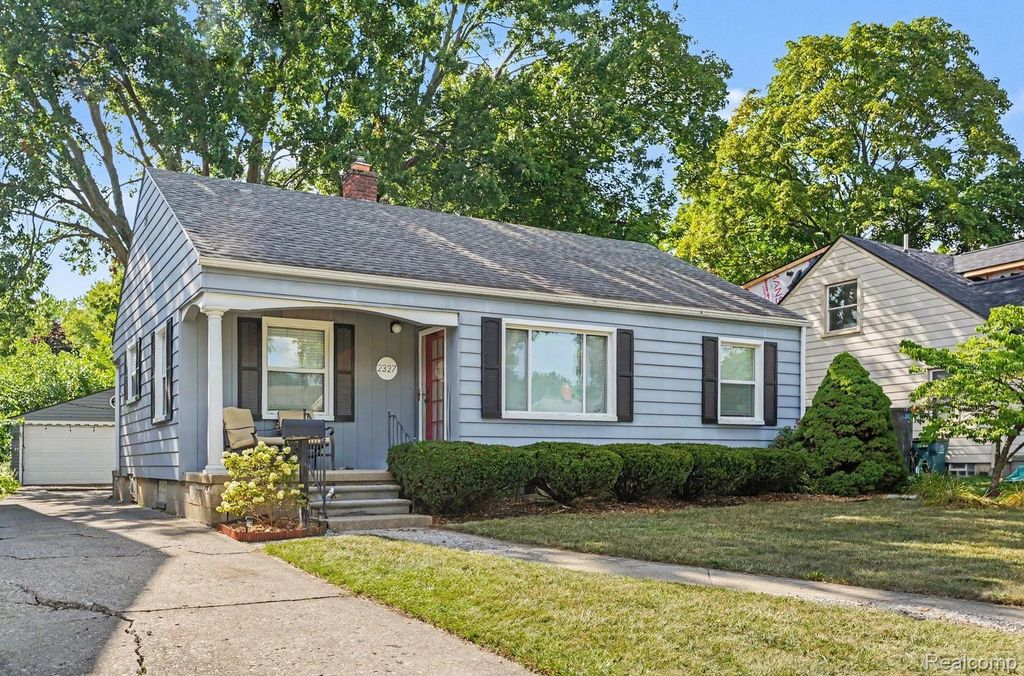 2327 Oakshire Avenue, Berkley city