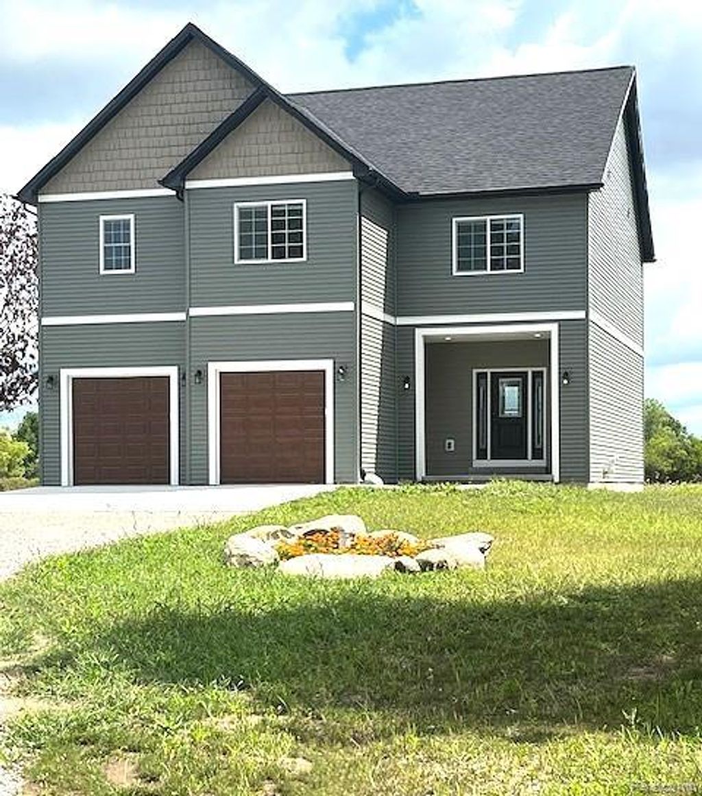 2670 Riley Center Road, Riley township