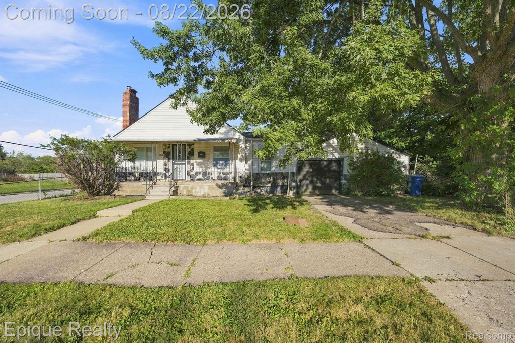 4003 Spruce Street, Inkster city