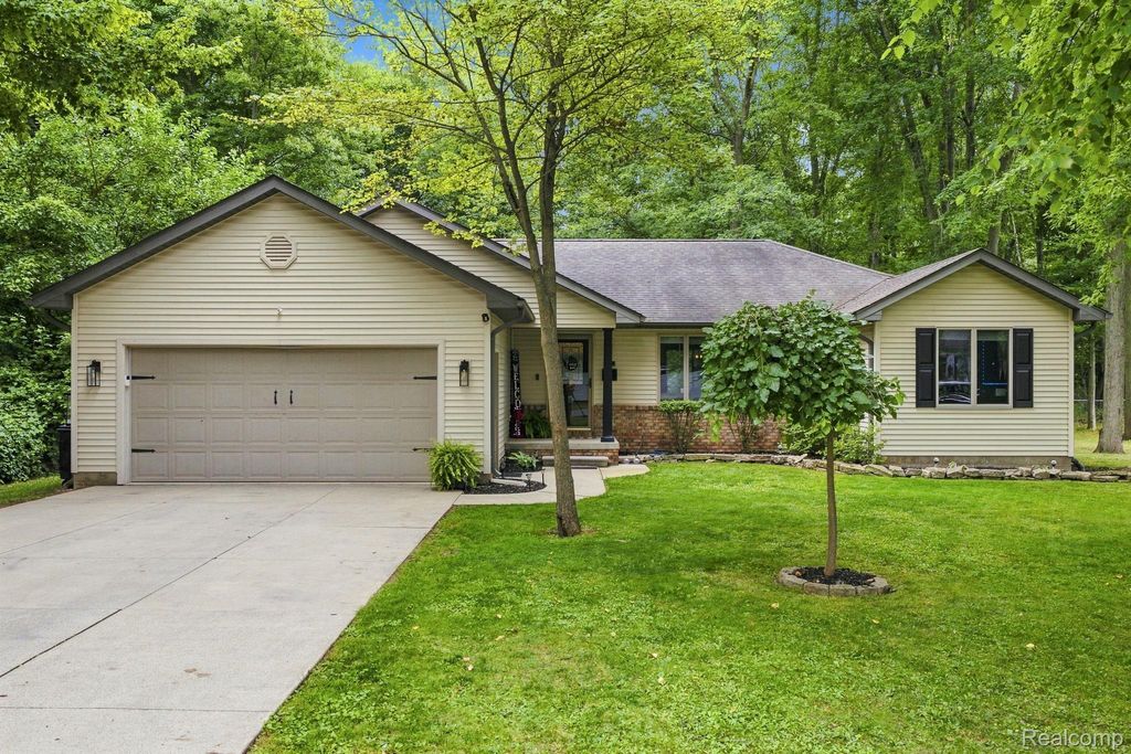 42 Pack Street, Croswell city