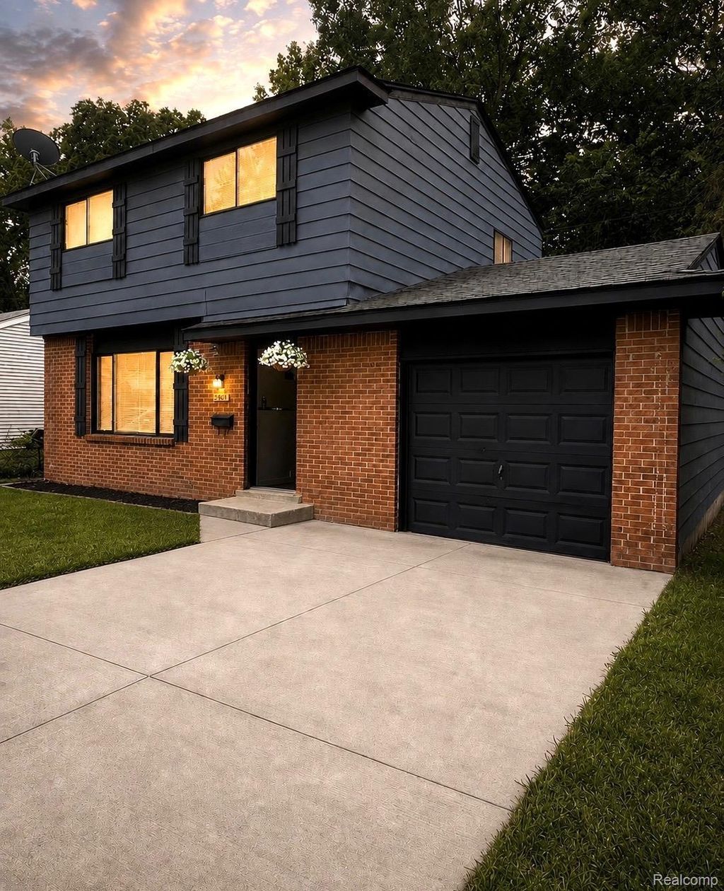 5901 Western Road, Flint city