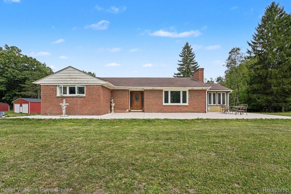 71320 Dequindre Road, Bruce Twp