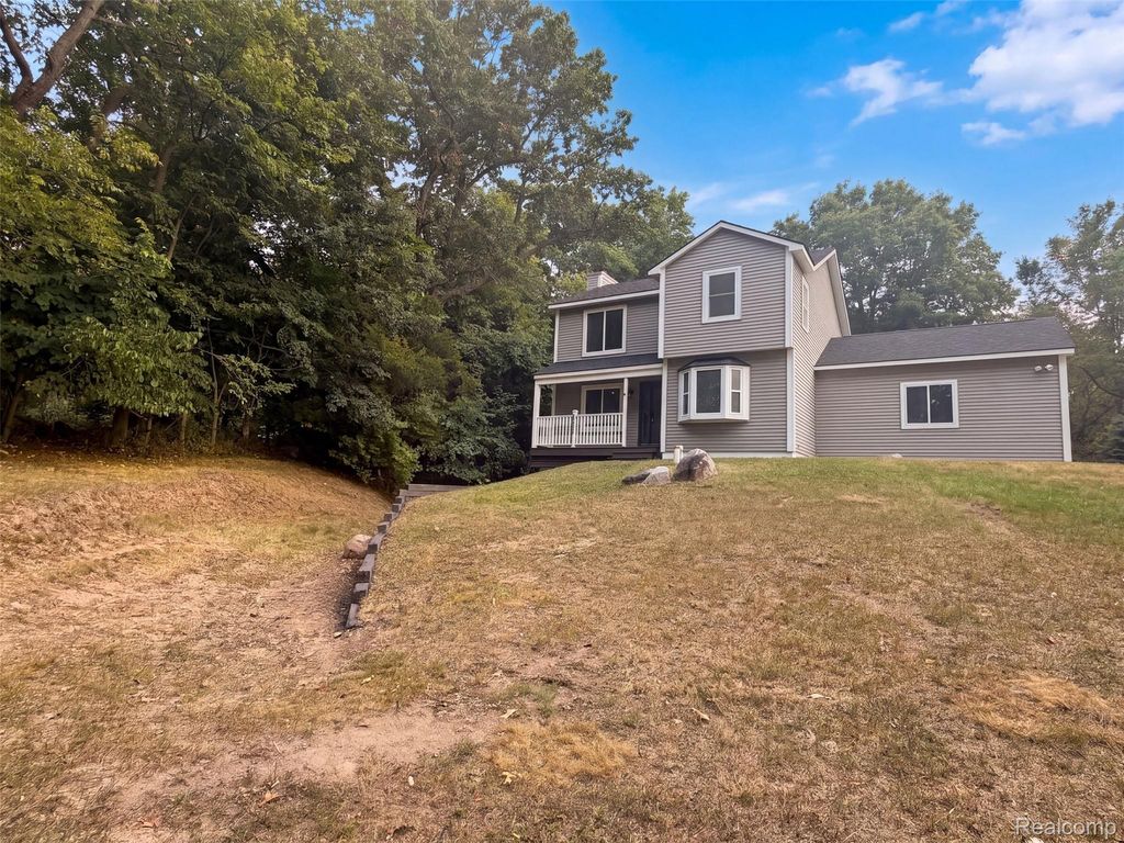 880 Mill Street, Ortonville village
