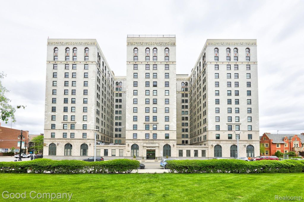 15 E Kirby Street 625, Detroit