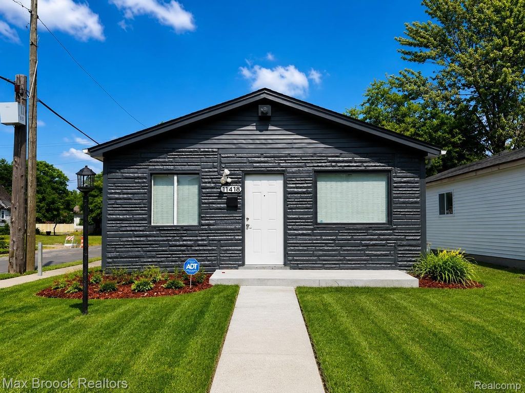 11418 Yosemite Street, Detroit city