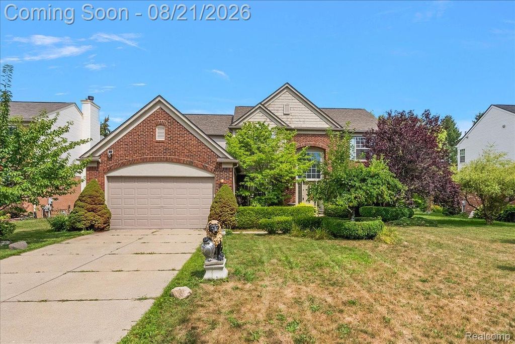34827 Fontana Drive, Sterling Heights city