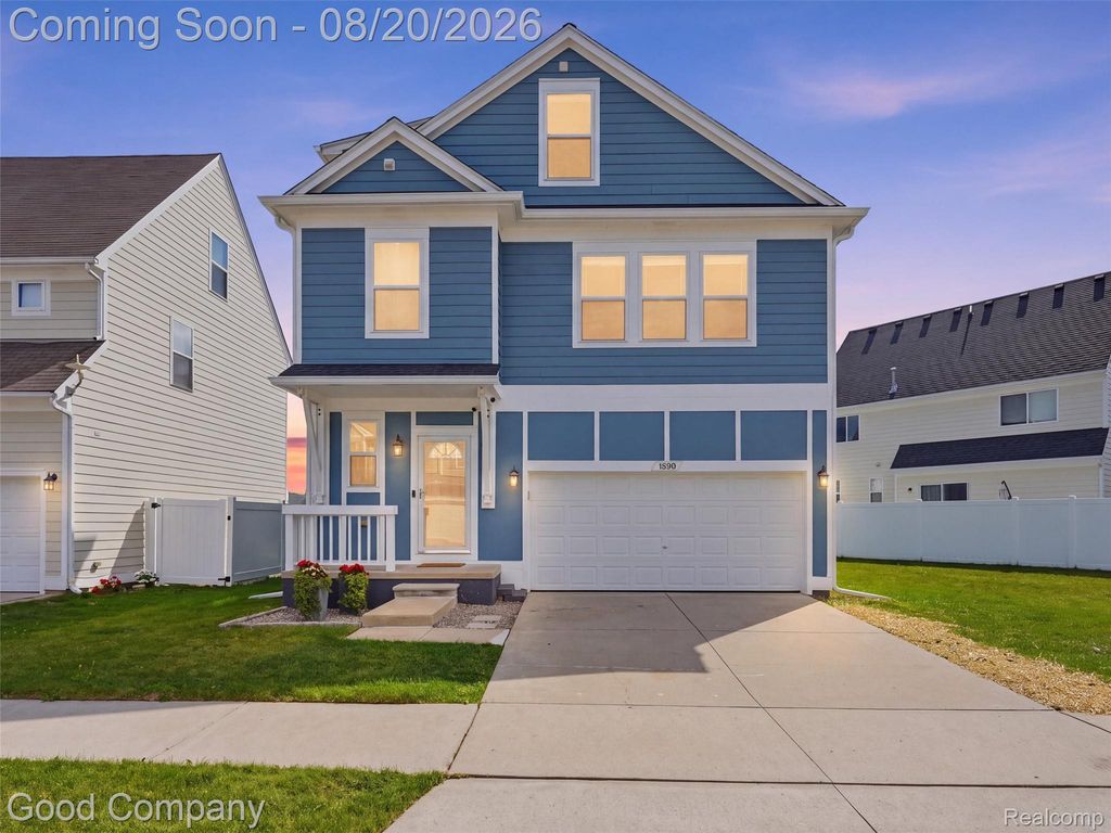 50438 Theodore Lane, Chesterfield township