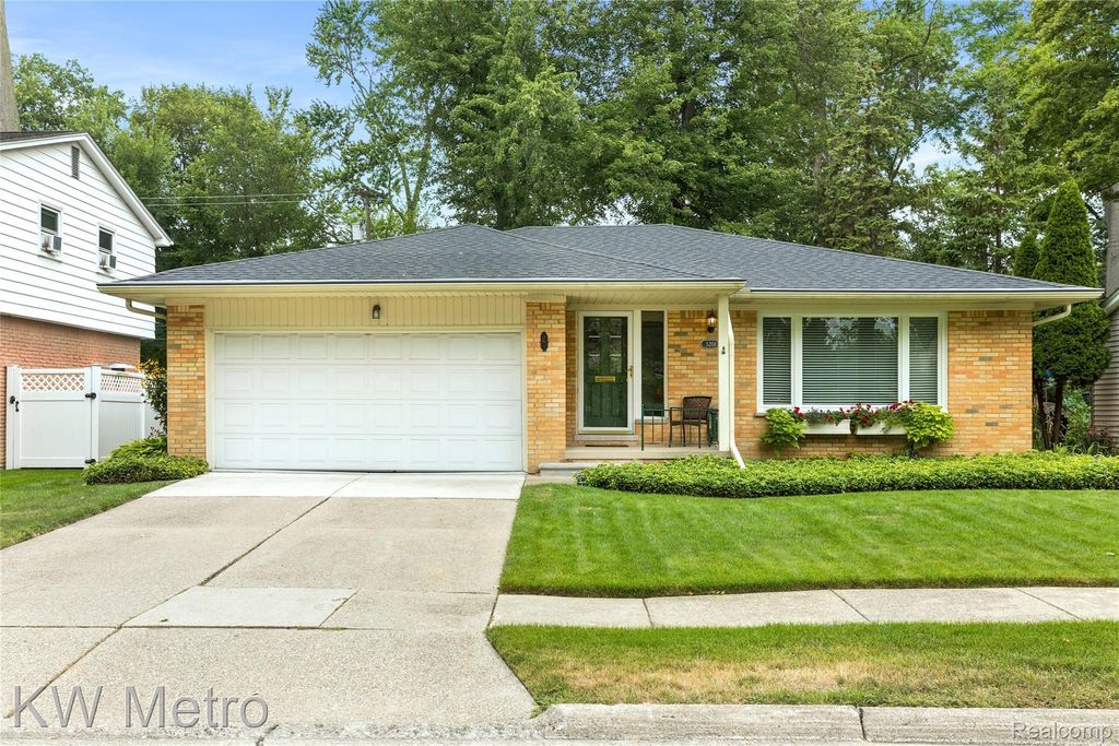 3201 Marion Drive, Royal Oak city