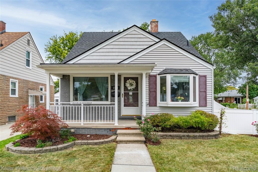 1504 Merrill Avenue, Lincoln Park city