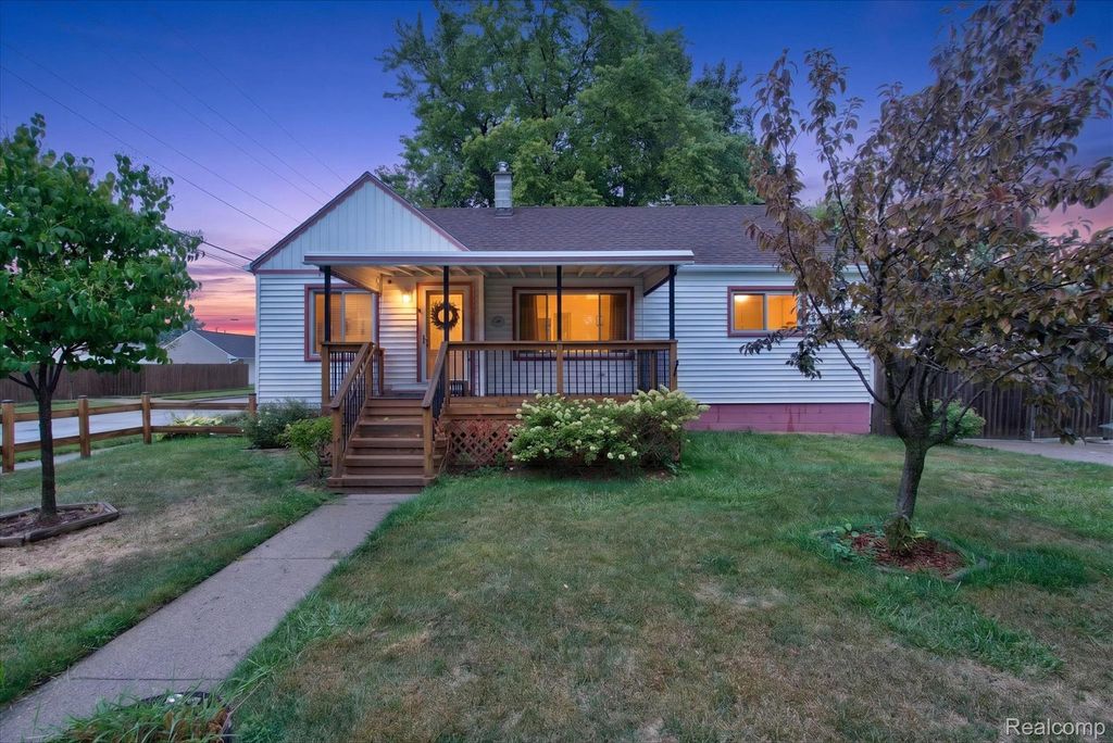 20361 Voiland Street, Roseville city