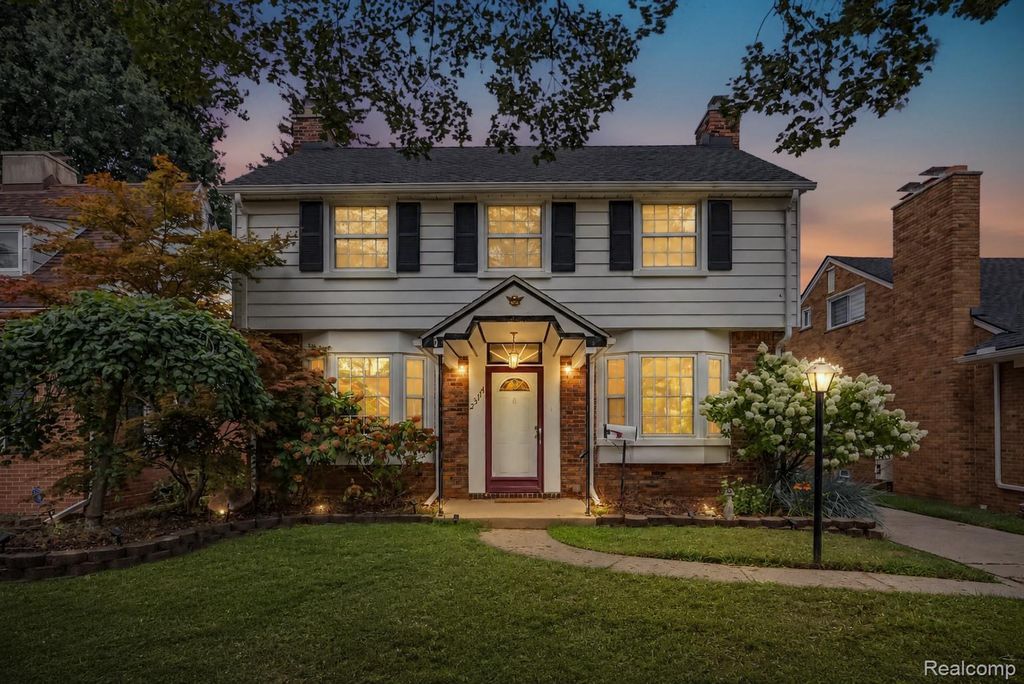 23114 Hollander Street, Dearborn city