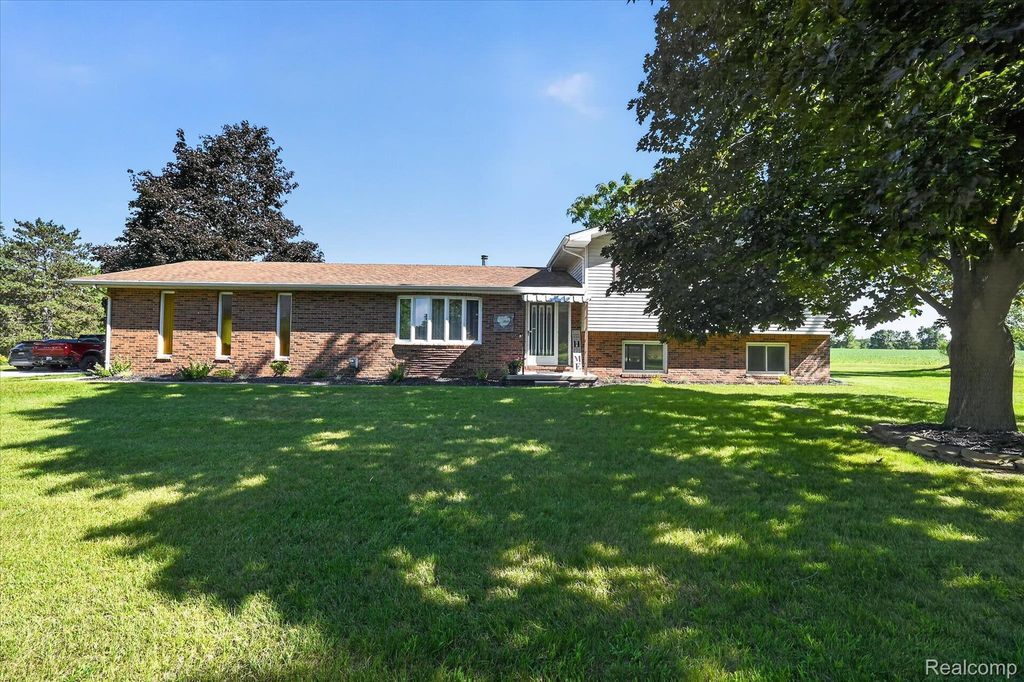 4152 Allen Road, Clinton township