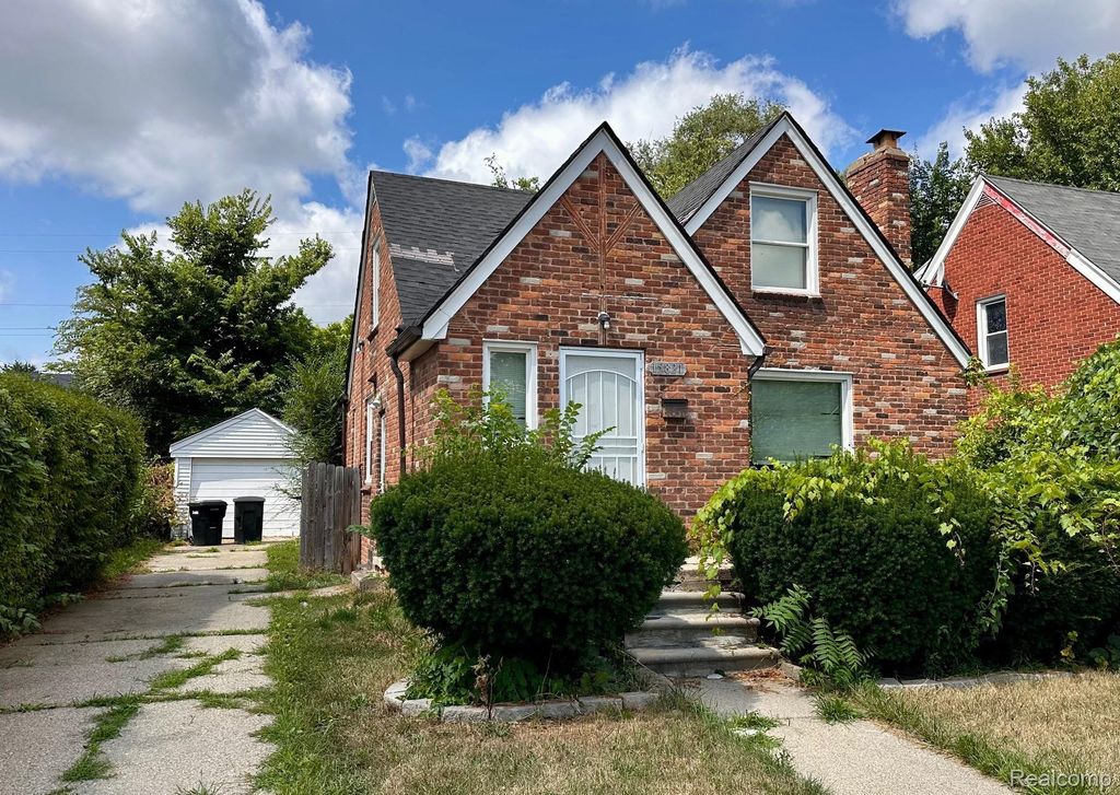 15821 Ferguson Street, Detroit city