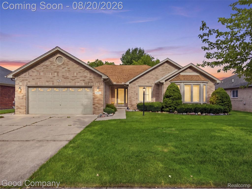48582 Penrose Lane, Macomb township