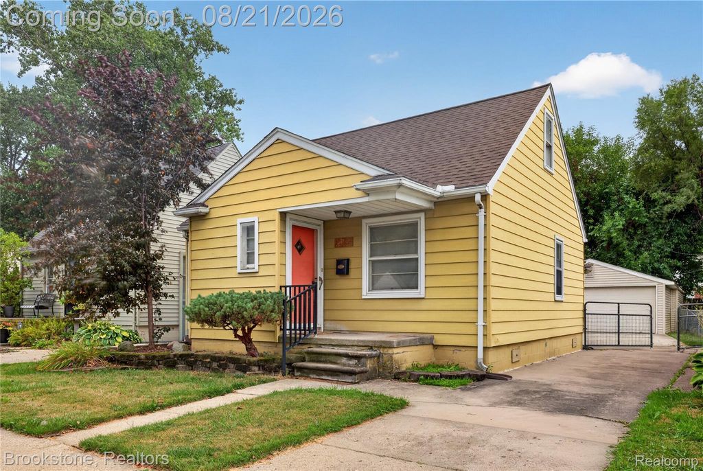 20864 Hollywood Street, Harper Woods city