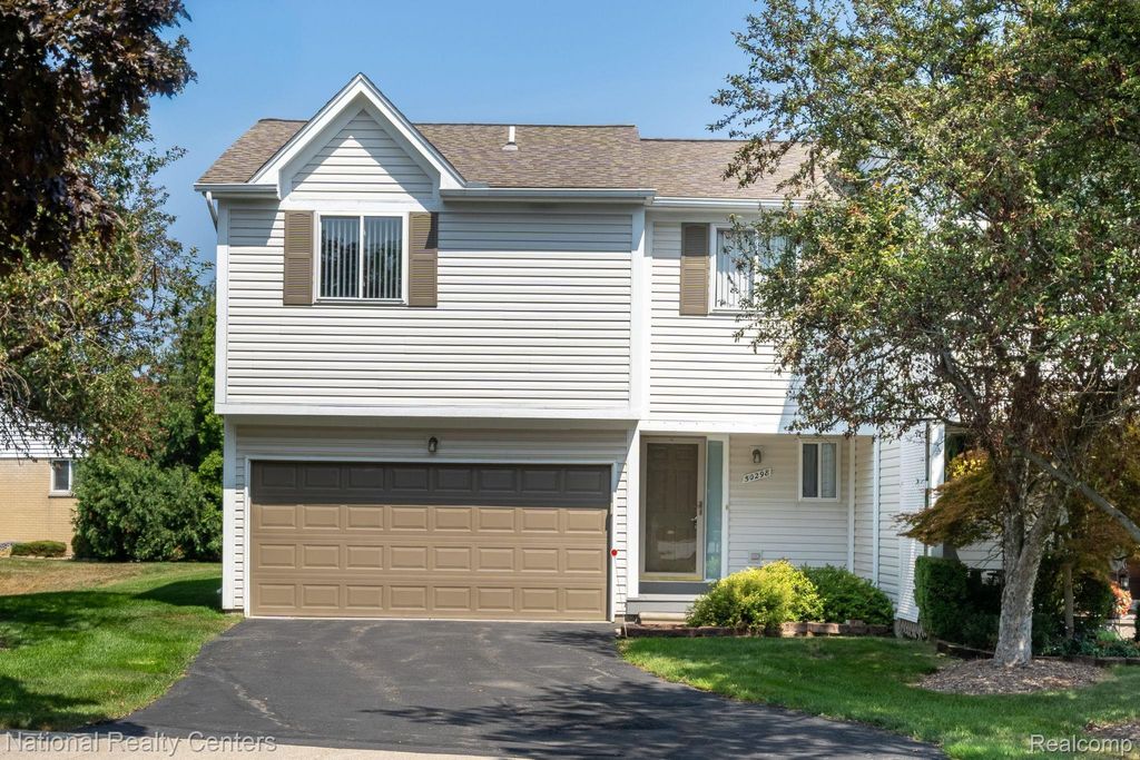 50298 Helfer Boulevard, Wixom city