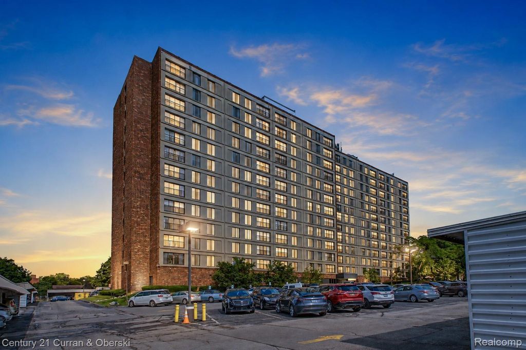21800 Morley Avenue 815, Dearborn