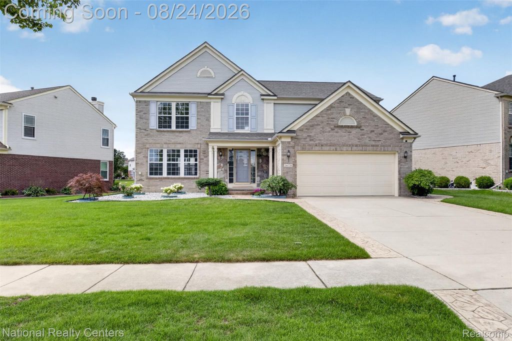 34779 Giannetti Drive, Sterling Heights city