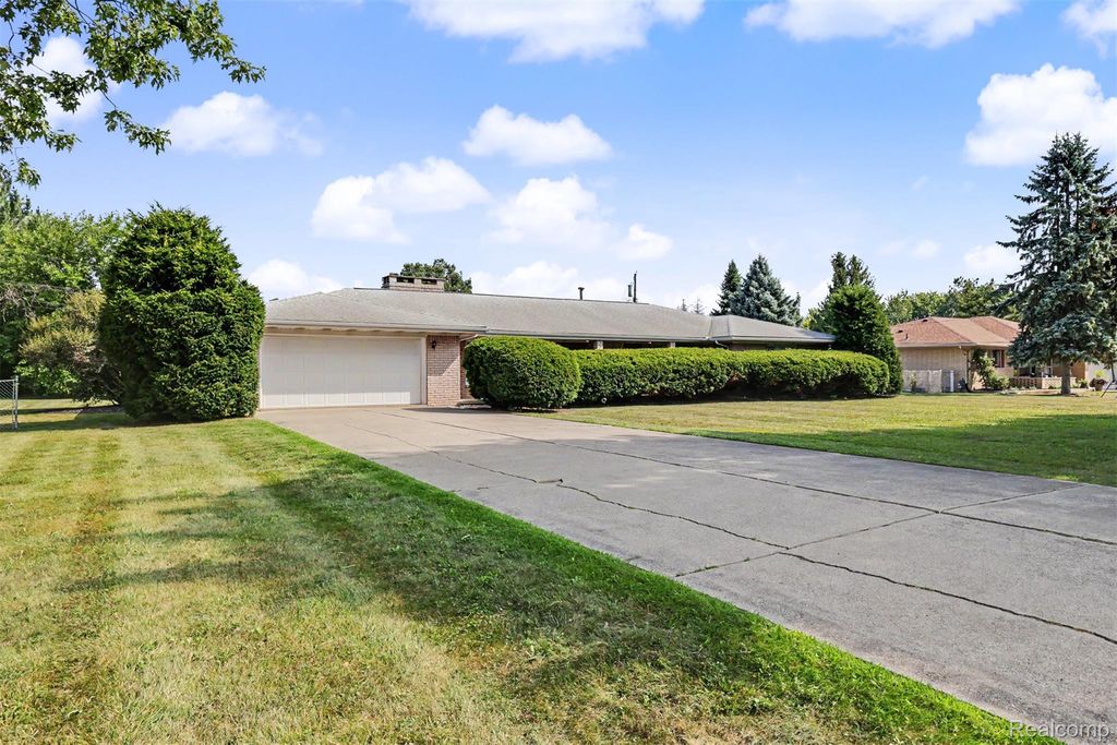 18956 Superior Street, Southgate city