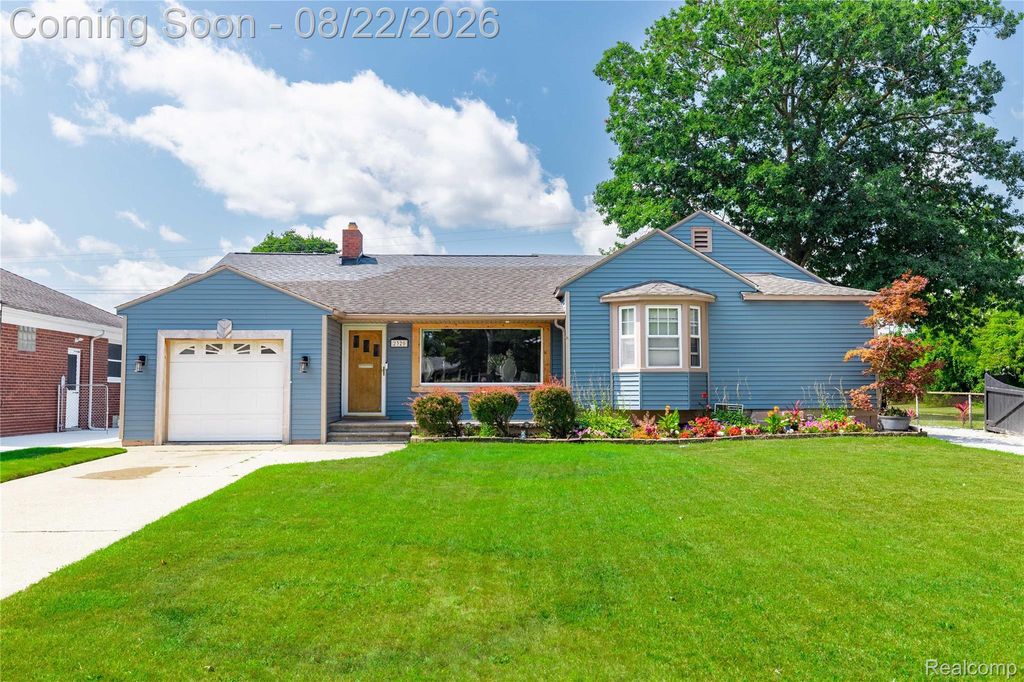2320 Grange Road, Trenton city