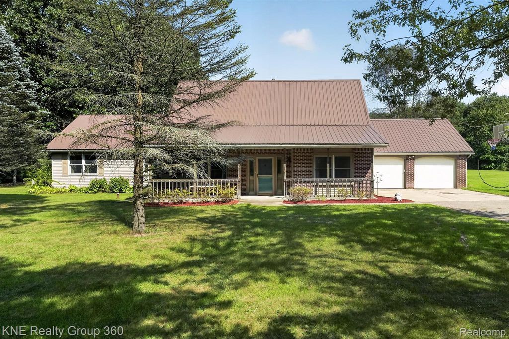 9647 Bellevue Road, Pennfield charter township