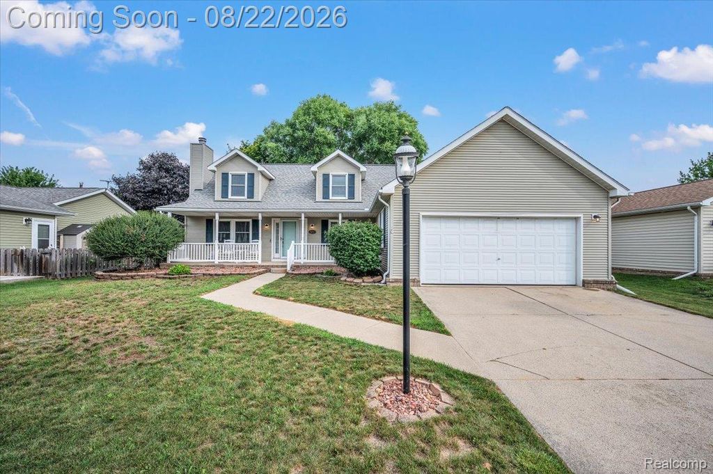 21723 Magnolia Court, Macomb township