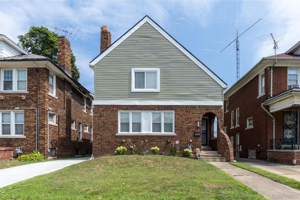 9330 Wildemere Street, Detroit city