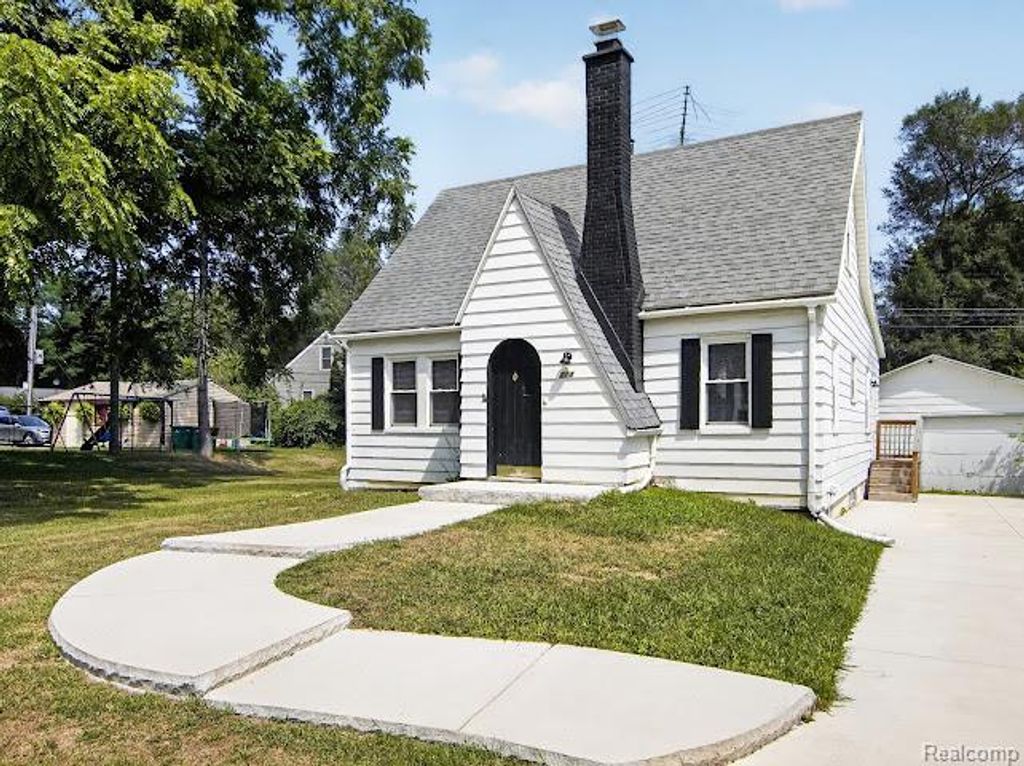 224 N Hewitt Road, Ypsilanti charter township