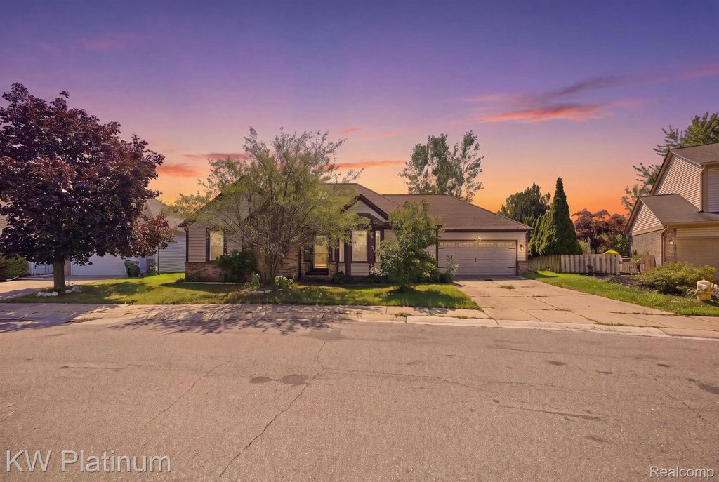 46439 Greenbriar Drive, Chesterfield