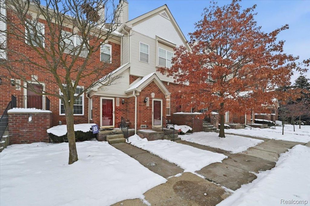 1665 Campau Farms Circle, Detroit