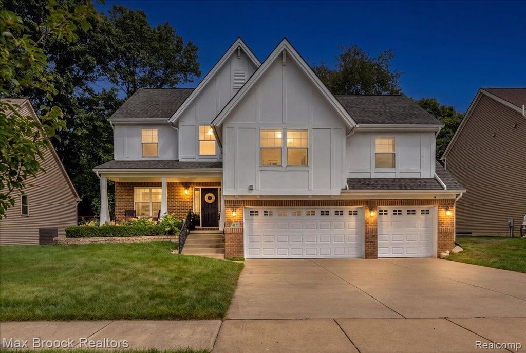 417 Napa Valley Drive, Milford charter township