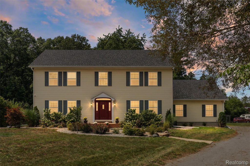 21280 Merriman Road, Huron charter township