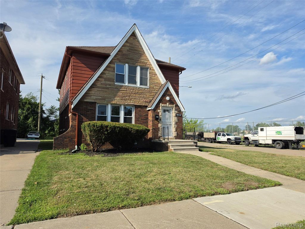 10300 W Point Street, Detroit city