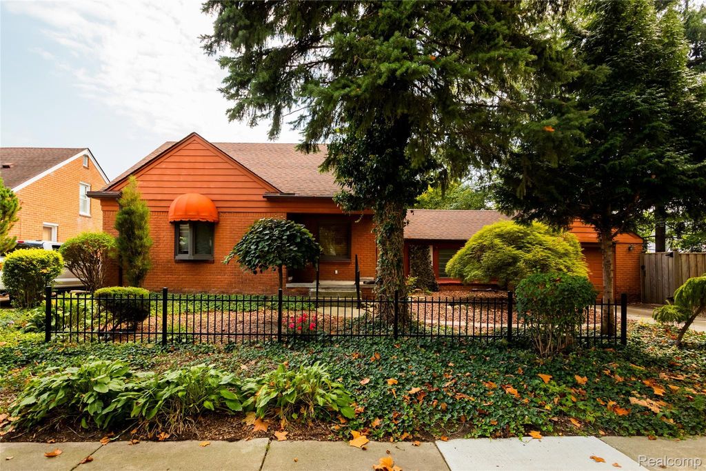 1629 21st Street, Wyandotte city