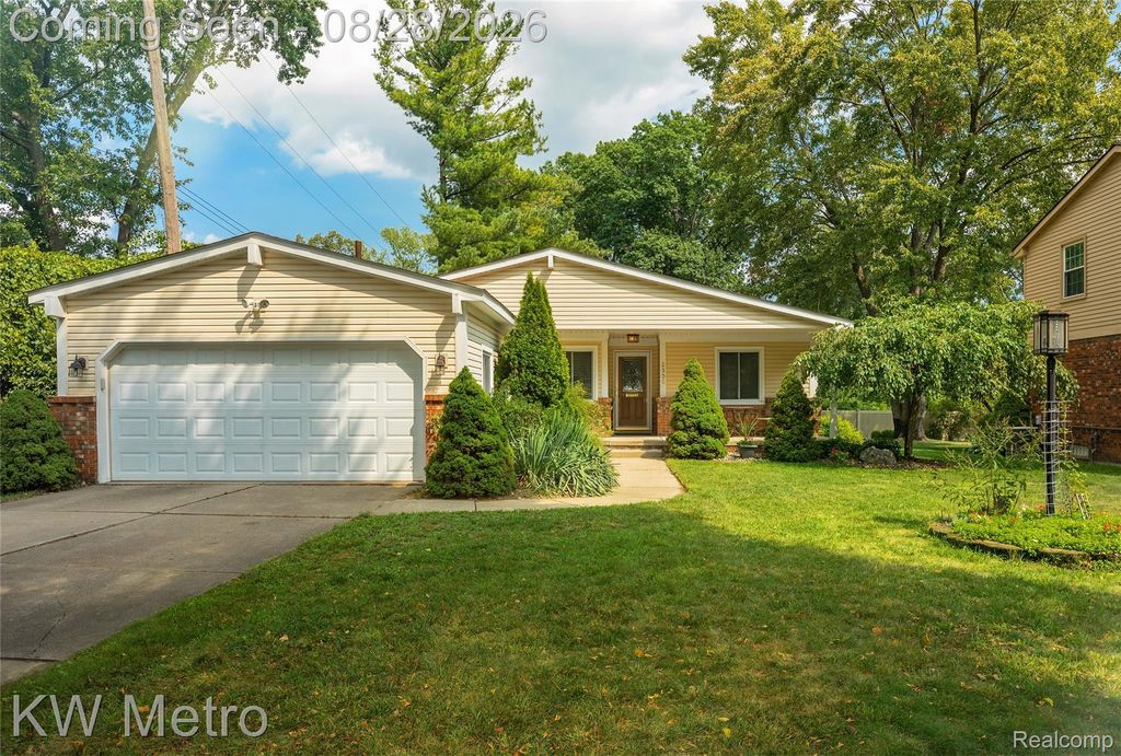 2330 N Washington Avenue, Royal Oak city