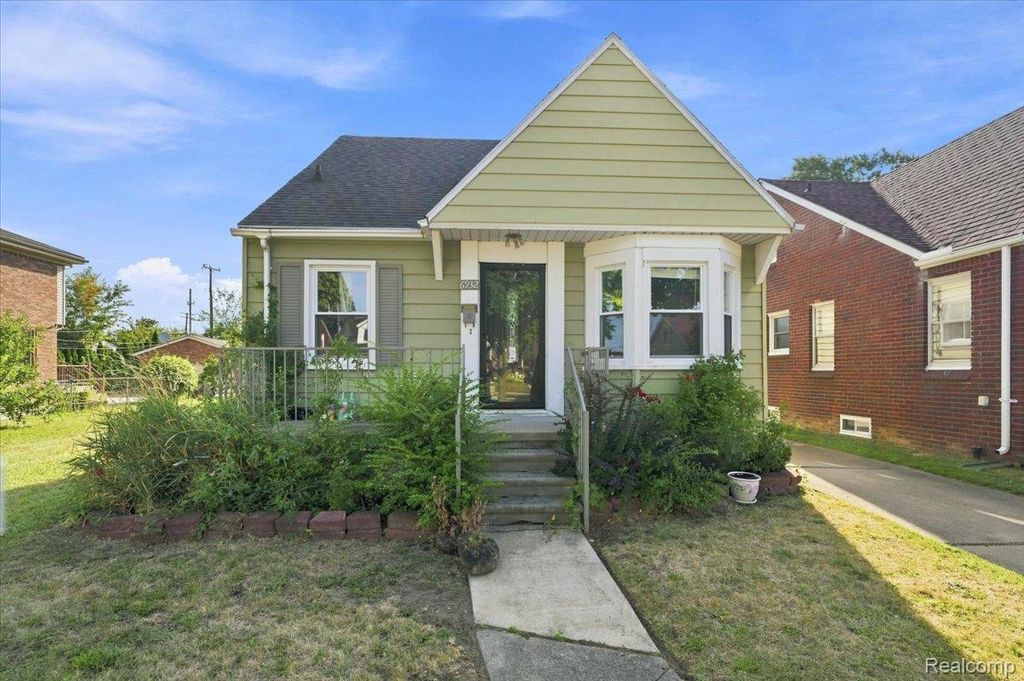 6932 Middlepointe Street, Dearborn city
