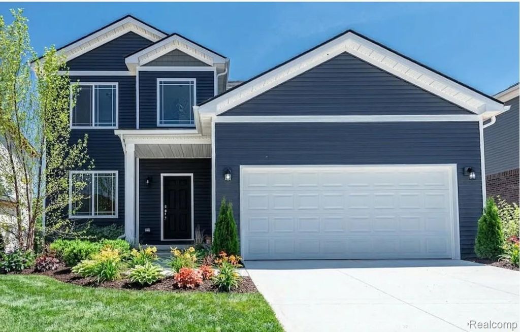 002 Oak Street, Grand Blanc charter township