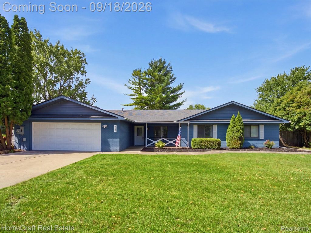 802 Tanager Trail, Howell city